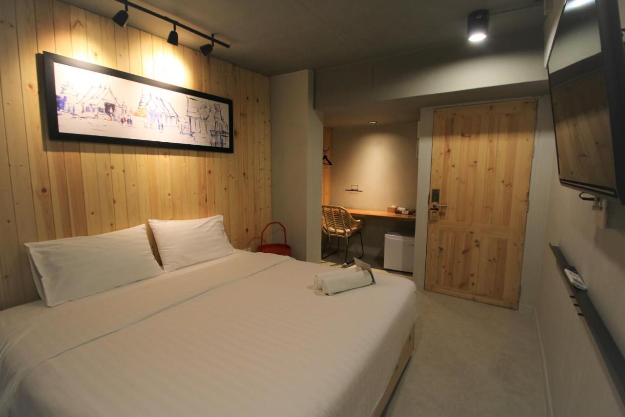 P24 At Kaset Hotel Bangkok Exterior photo